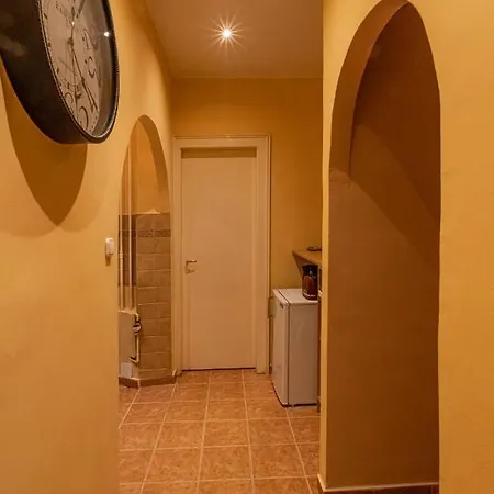 Kristof Studio *
