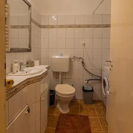 Homestay Kristof Studio *